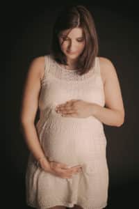 Babybauchfotos im Studio für Fotografie in Mannheim